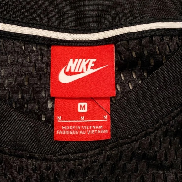 NWT Women’s Nike Jersey - Picture 7 of 9